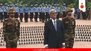 President pays tribute at National Memorial