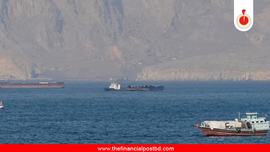 US strikes two Iranian oil tankers in first direct attack